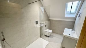 Photo 21- click for photo gallery